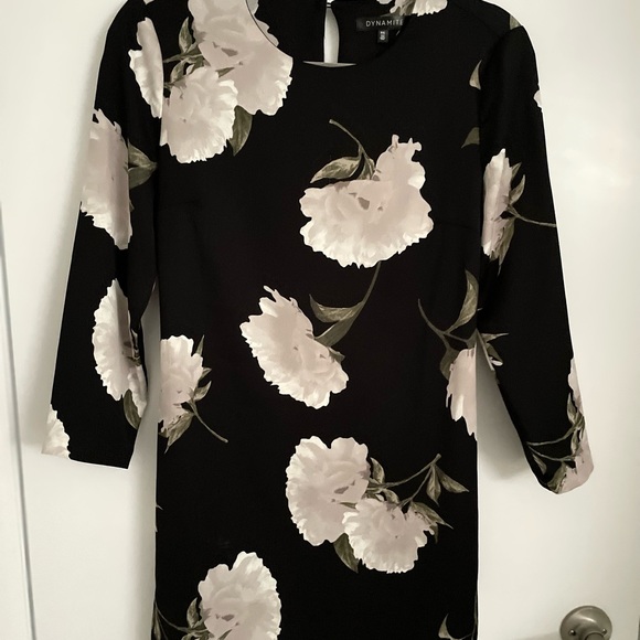 DYNAMITE satin floral dress, lightly worn 1x for church. - Picture 3 of 5
